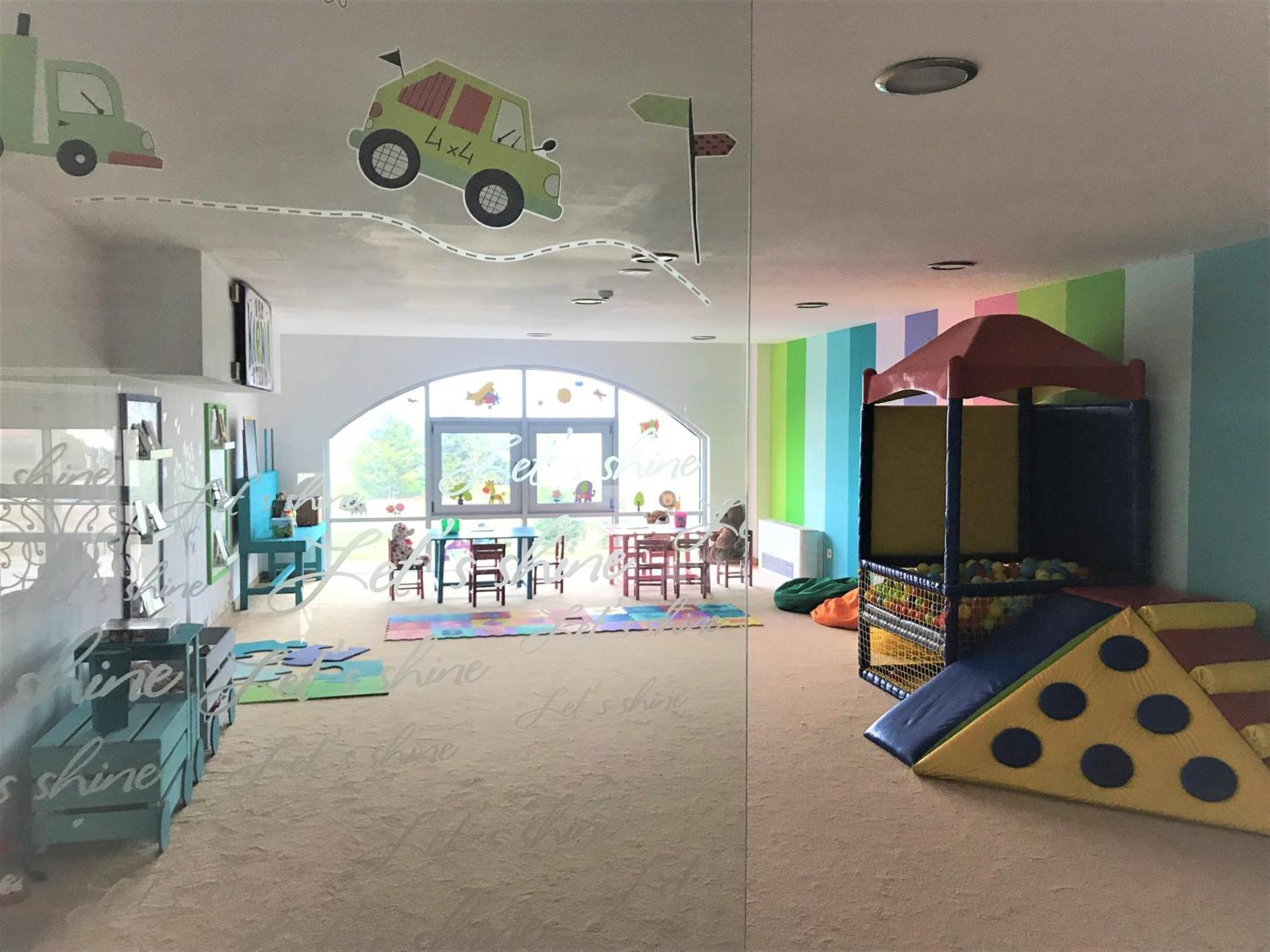 فندق لايتهاوس غولف وسبا بالشيك المظهر الخارجي الصورة The interior of a typical nursery