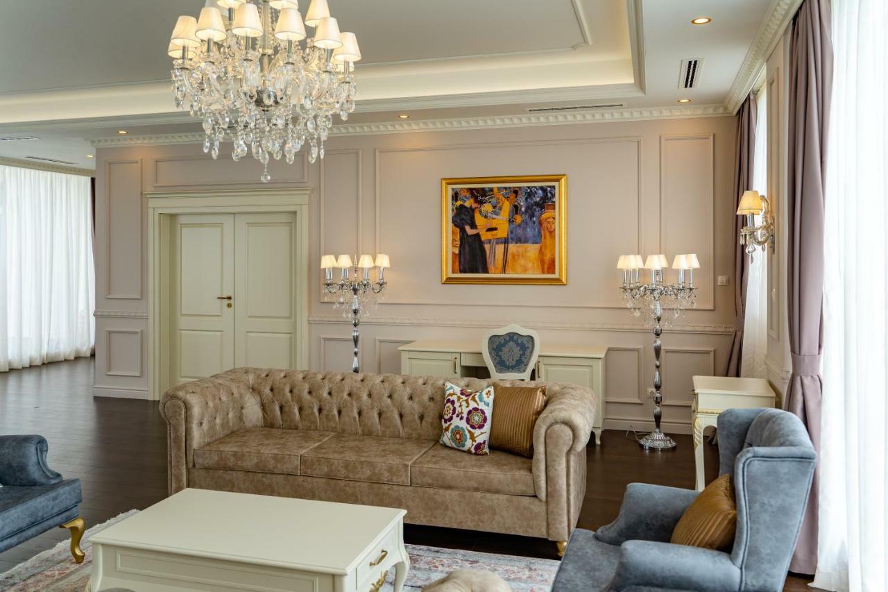 فندق لايتهاوس غولف وسبا بالشيك المظهر الخارجي الصورة A living room in a private house